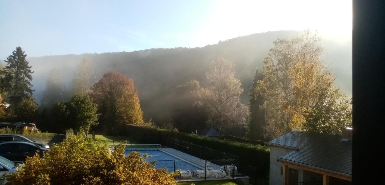 Auberge Le Vieux Moulin Poupehan Exteriör bild