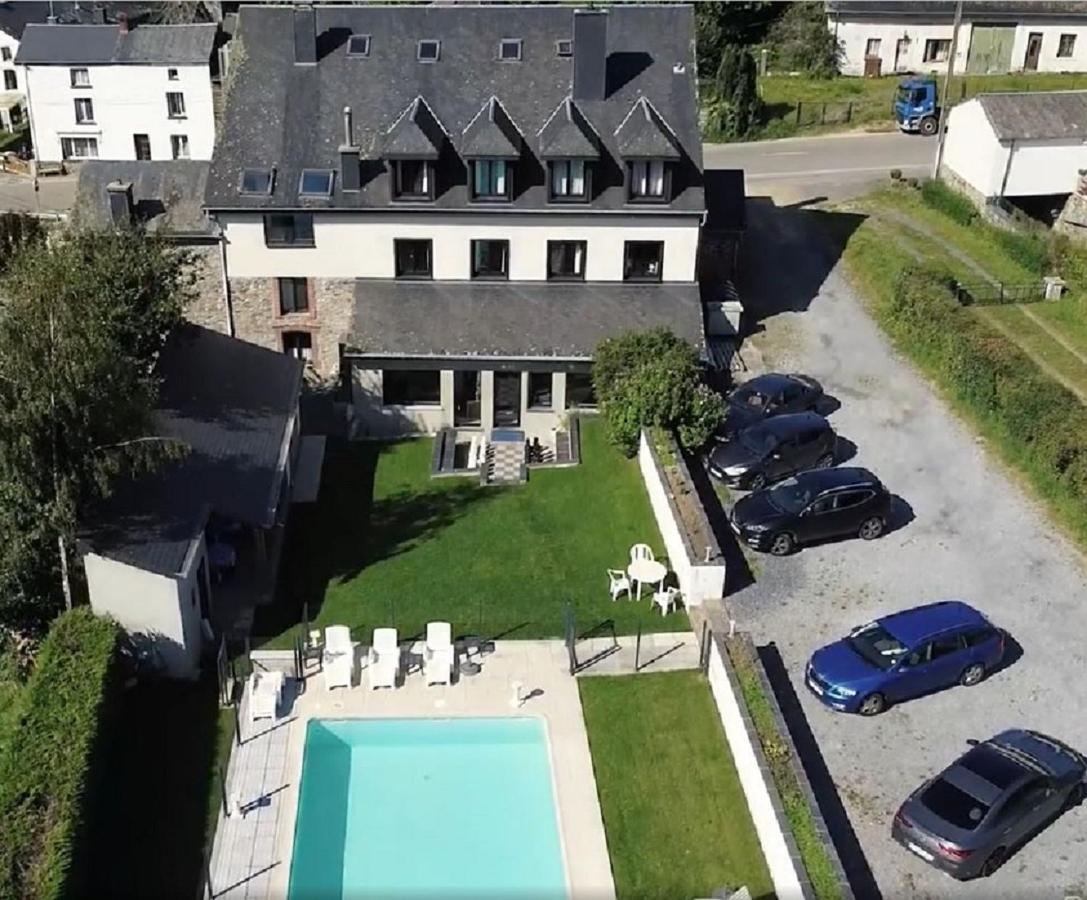 Auberge Le Vieux Moulin Poupehan Exteriör bild
