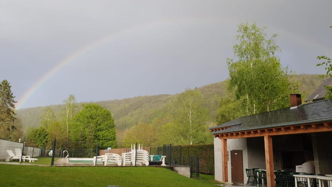 Auberge Le Vieux Moulin Poupehan Exteriör bild
